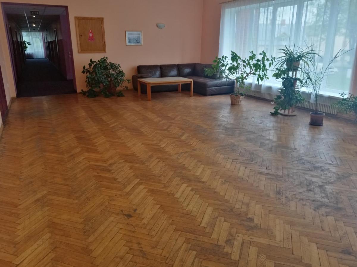 Līvāni Gamma Hotel מראה חיצוני תמונה