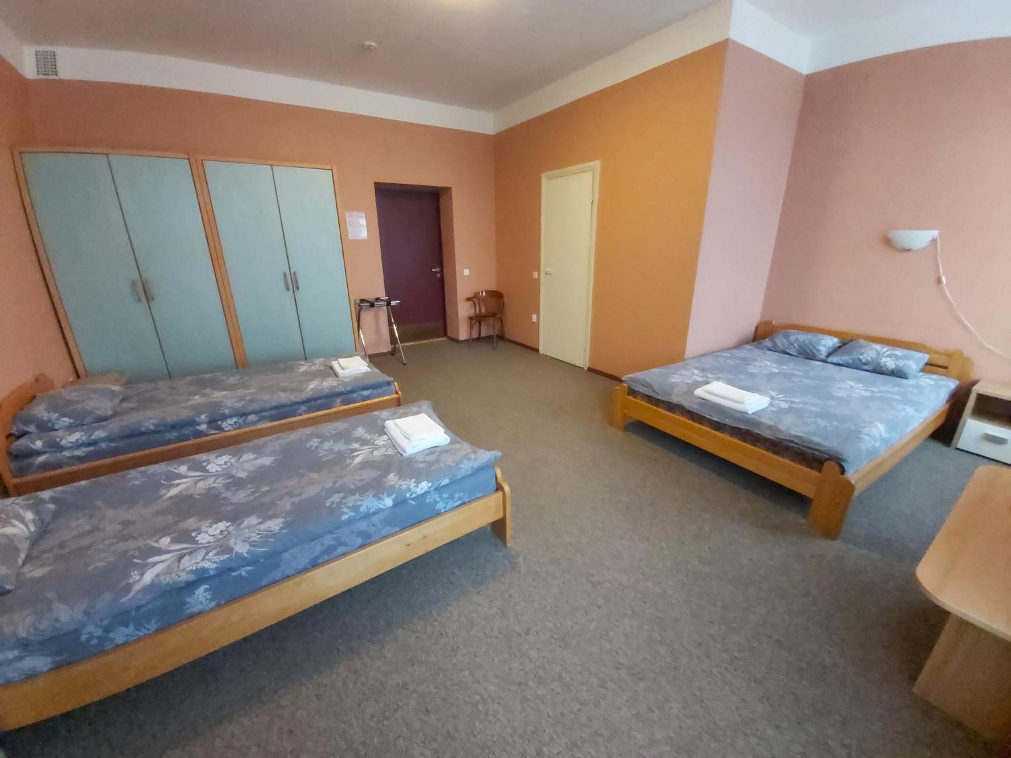 Līvāni Gamma Hotel מראה חיצוני תמונה